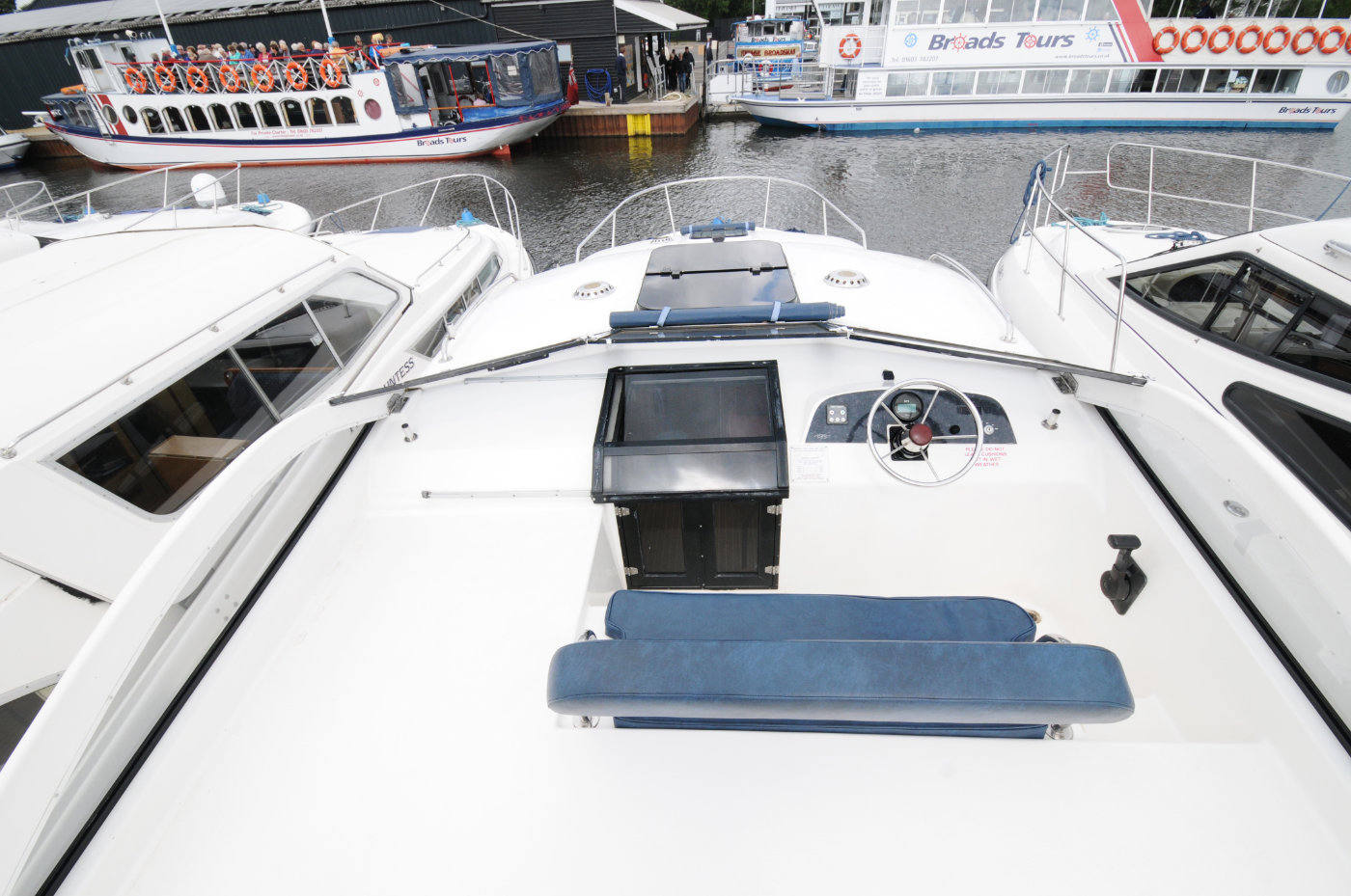 Fair Commodore Boating Holidays Norfolk Broads Direct